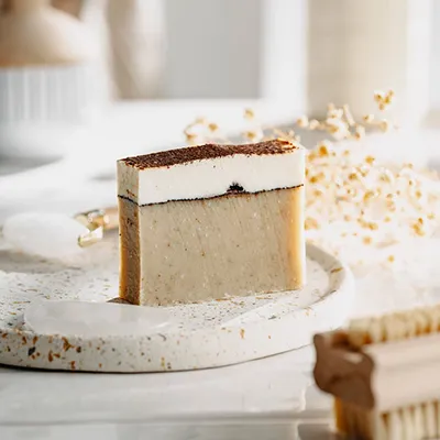 Awokado z Jedwabiem i Mniszkiem Lekarskim