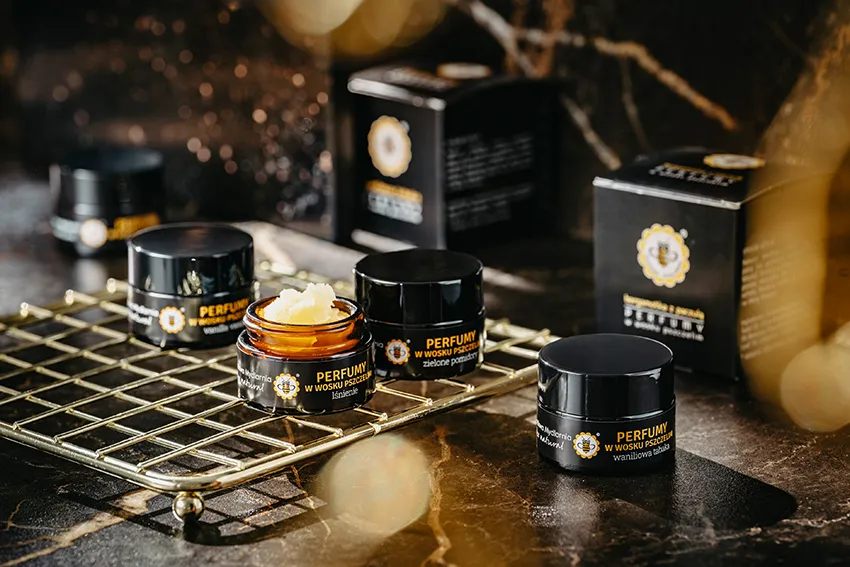 Perfumy w kremie - naturalne zapachy dla skóry