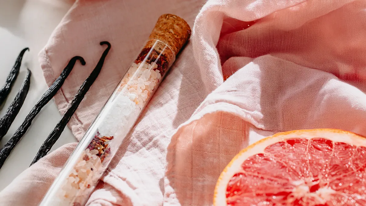 Jak czytać skład soli do kąpieli – czym różni się sól morska od Epsom i dlaczego to ważne?