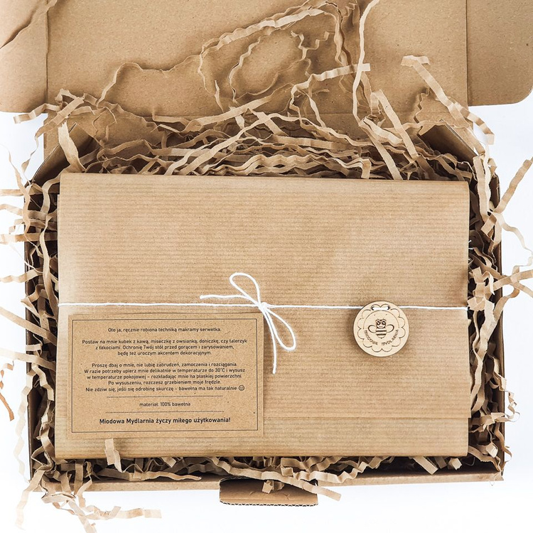 2 SERWETKI MAKRAMA  jasnoszare