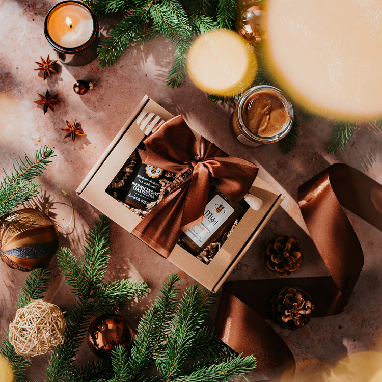 Dowolna Świeca i Miód + Nabierak- zestaw prezentowy z brązową kokardką