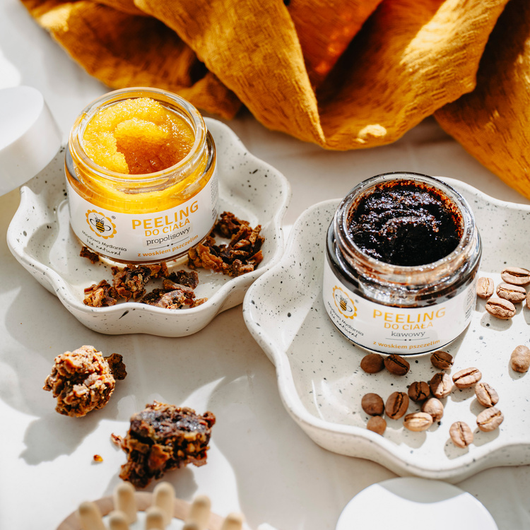 Kawowy - mały peeling do ciała z woskiem pszczelim