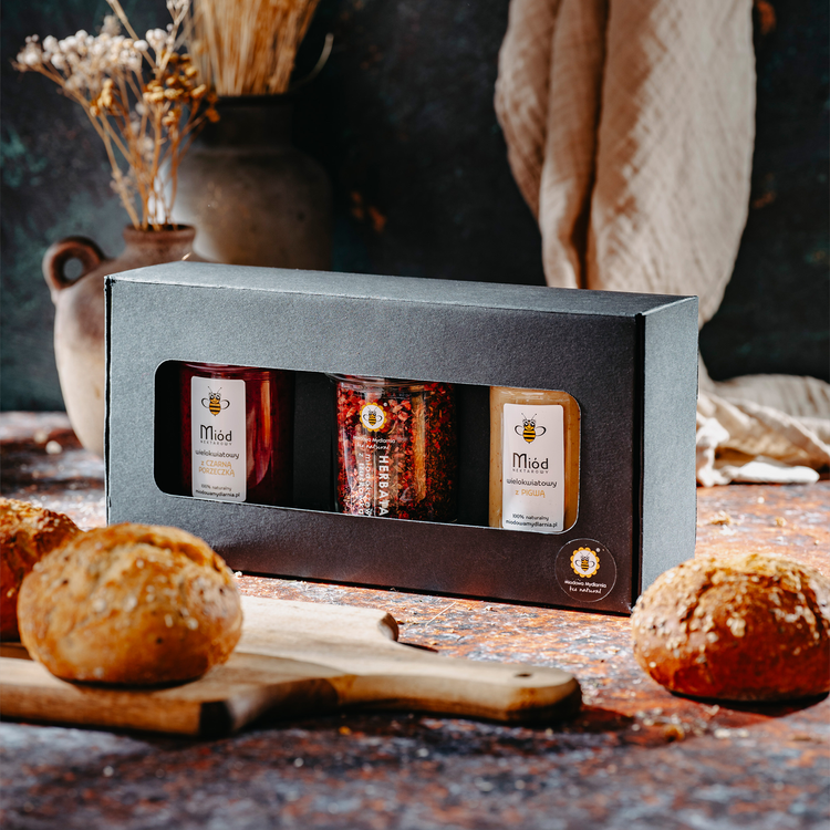 Elegancki zestaw: 2 miody z owocami + herbata Miodokrzew z truskawką