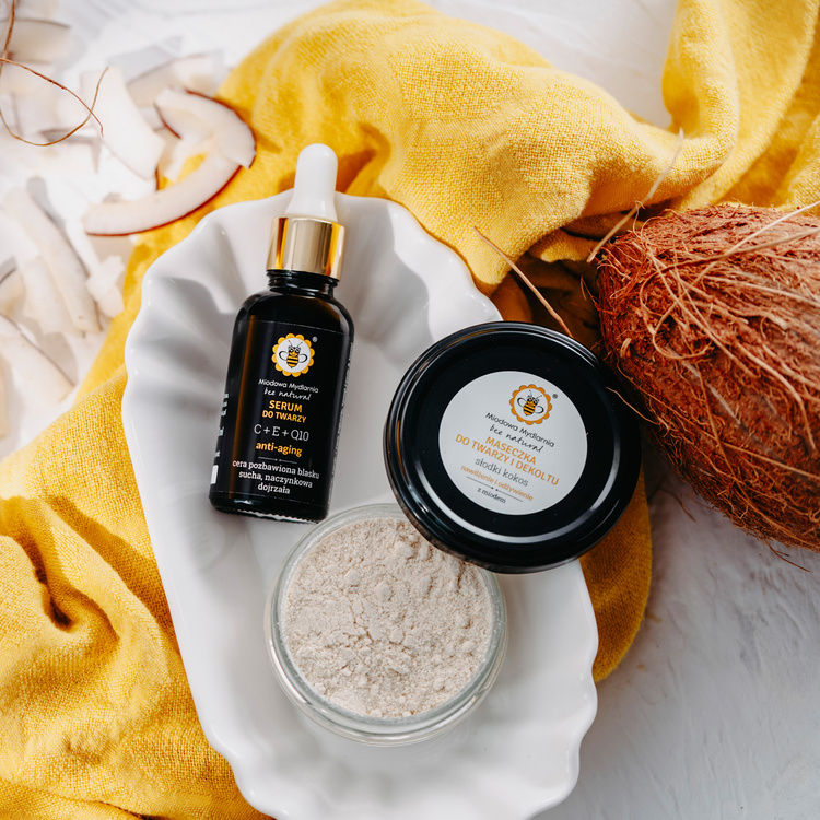 Zestaw wybrana maseczka + serum C+E+Q10 