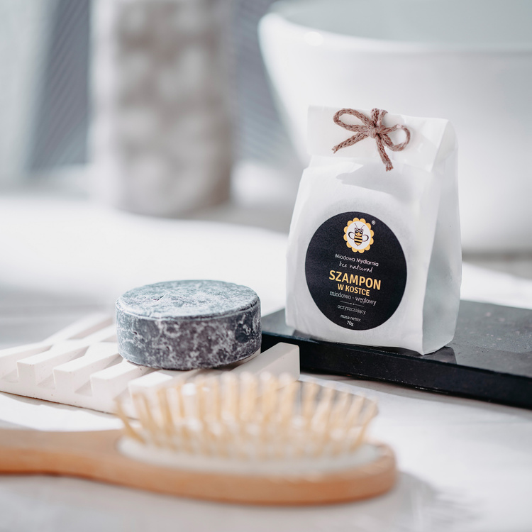 Miodowo-Węglowy - szampon w kostce re-fill