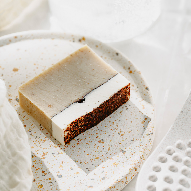 Awokado z Jedwabiem i Mniszkiem Lekarskim - mydło naturalne