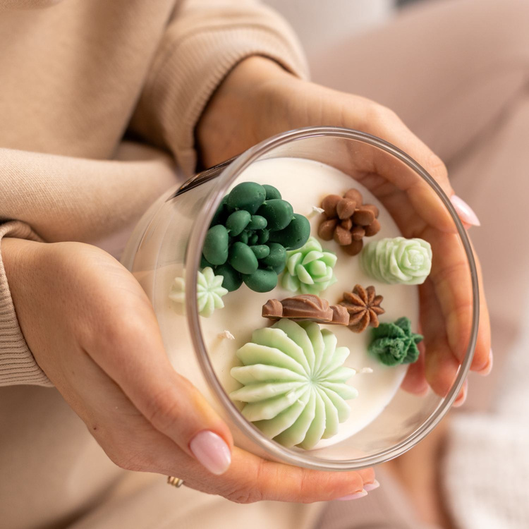 Zielone Kaktusy - bezzapachowa świeca sojowa