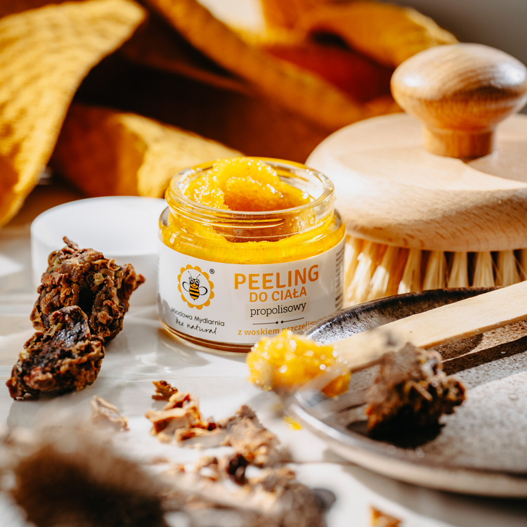 Propolisowy - mały peeling do ciała
