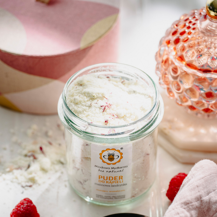 Malinowa Landrynka - puder do kąpieli