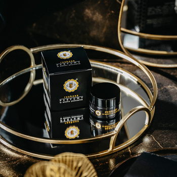 Rozkosz - perfumy w wosku pszczelim