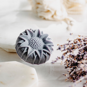 Lawenda z May Chang - mydło z pumeksem do rąk