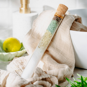 Rozmaryn z Bergamotką - sól do kąpieli w fiolce