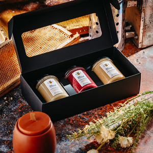 Elegancki zestaw: 3 miody z owocami liofilizowanymi