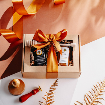 Dowolna Świeca i Miód + Nabierak- zestaw prezentowy z brązową kokardką